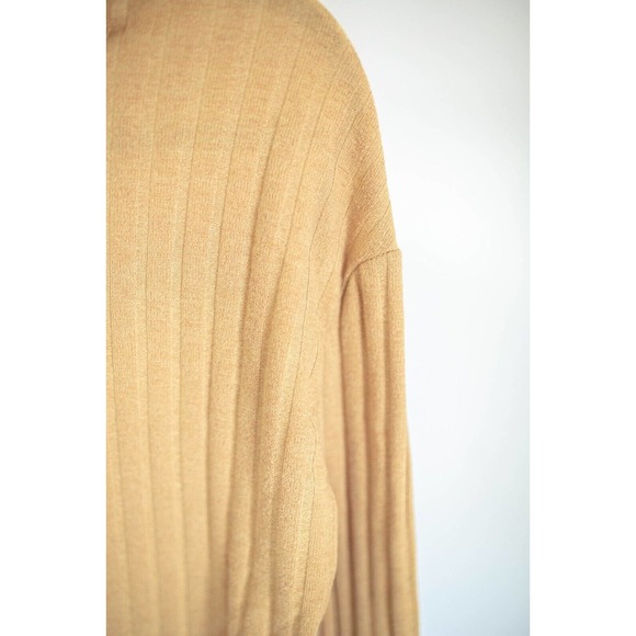 OLIVIA RAE Ribbed Knit Turtleneck Mustard Top Fall Sz Large - Picture 4 of 8